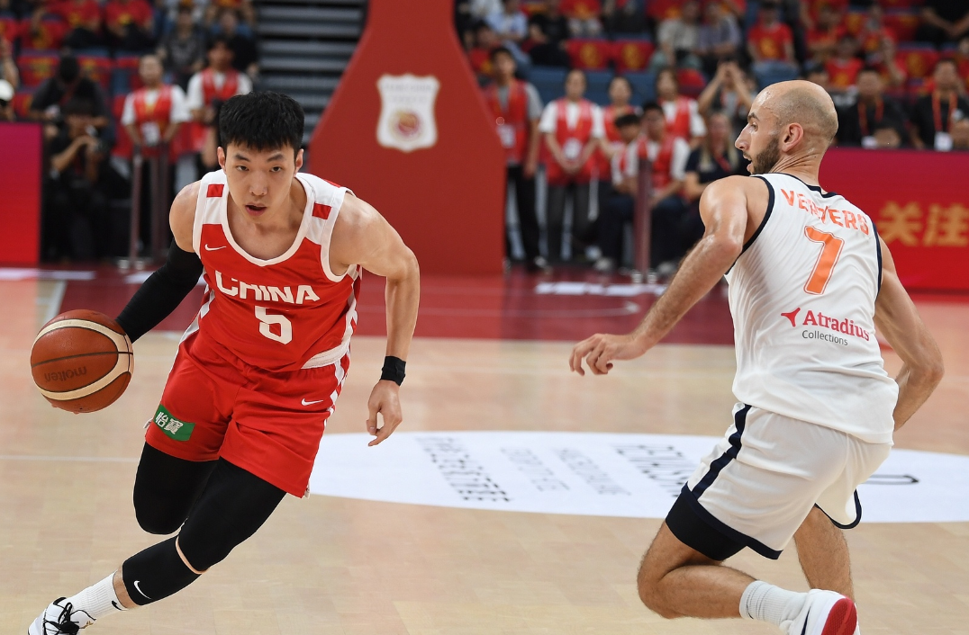 廖三宁狂砍21分3篮板7助攻,为何依旧被球迷狂喷?