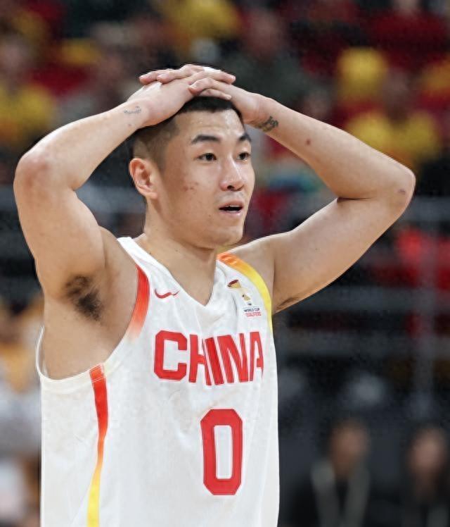 0点12分!山东男篮核心高诗岩迎坏消息,赴美康复,期待王者归来