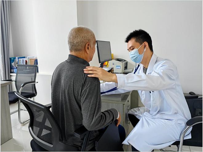 柯蒂斯杯周六战罢美国队暂领先